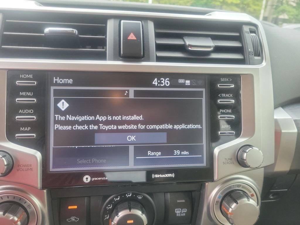 Used 2023 White Toyota SR5 image 17