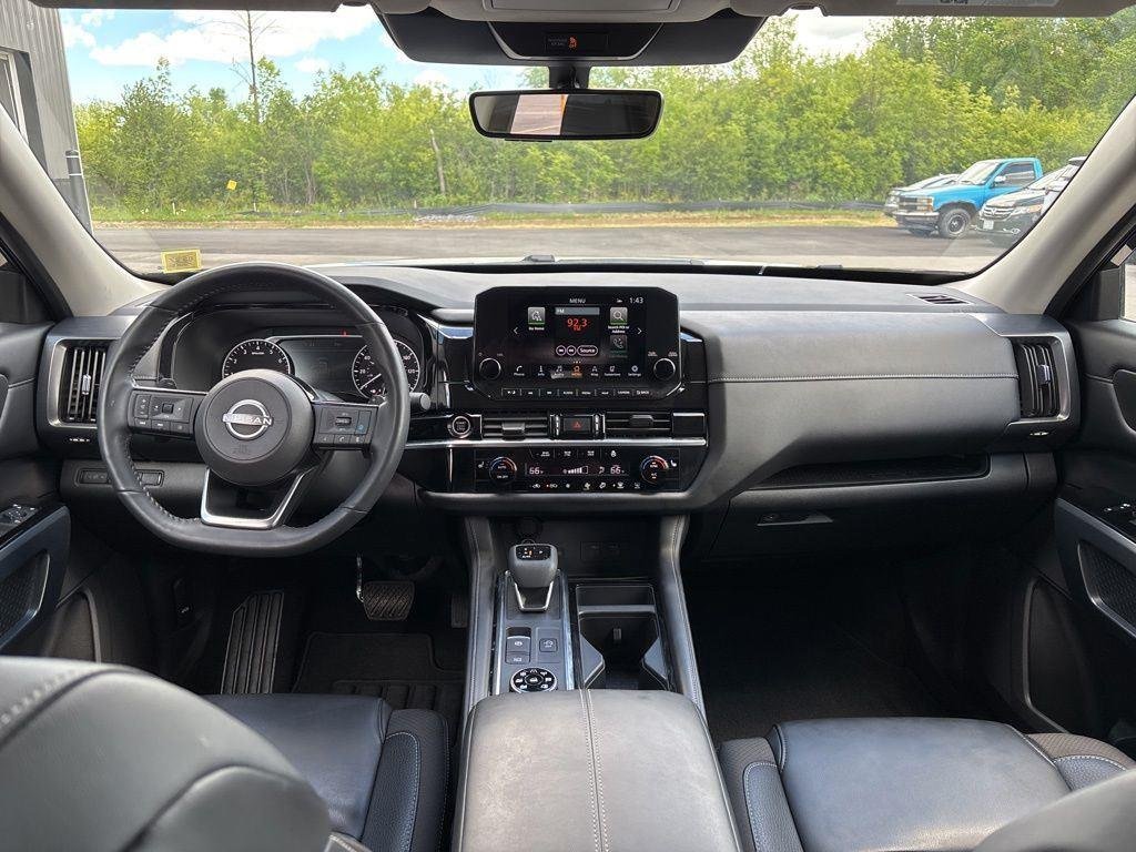 Used 2024 Super Black Nissan SL image 20