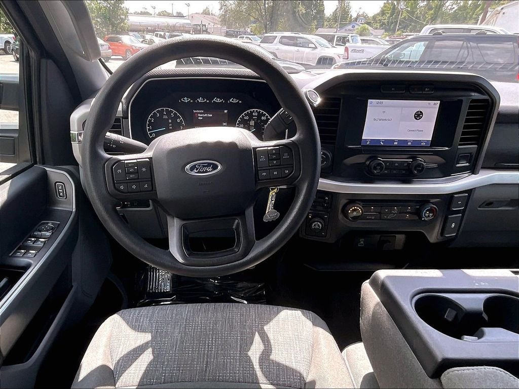 Used 2022 Gray Ford XLT image 17