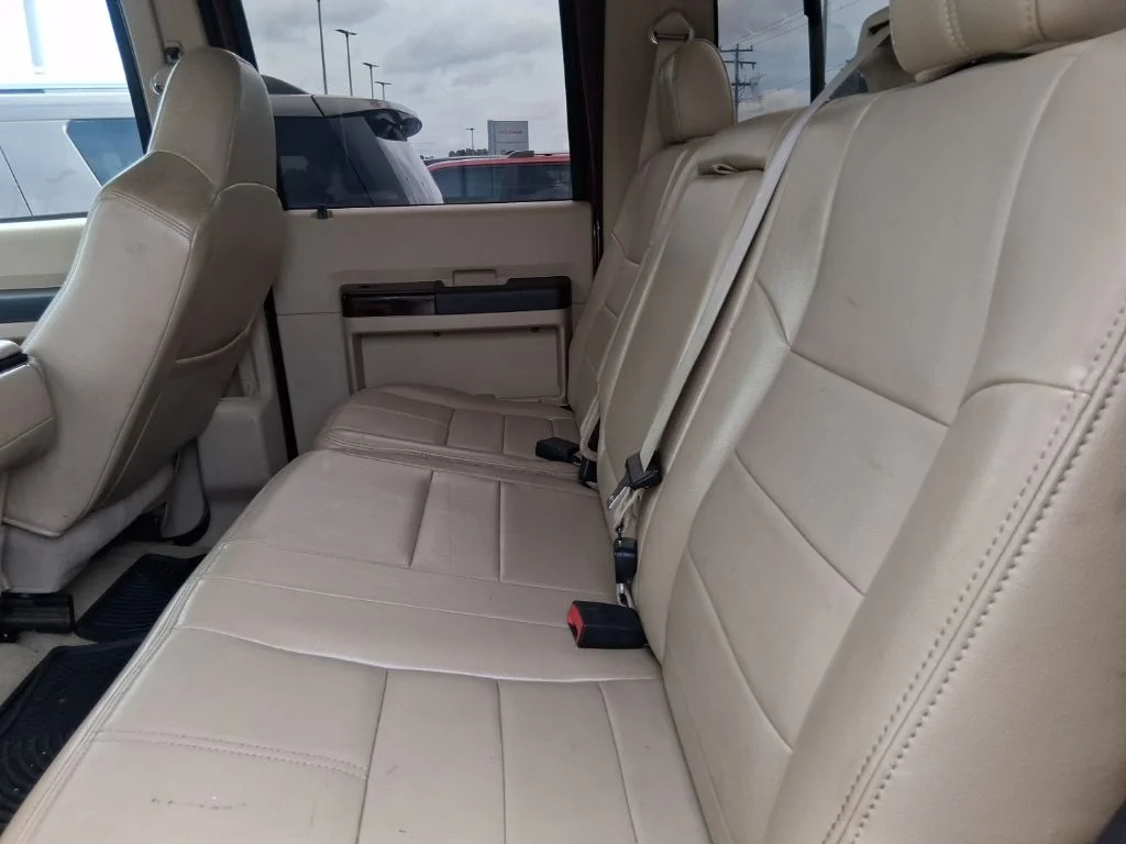 Used 2010  Ford  image 14