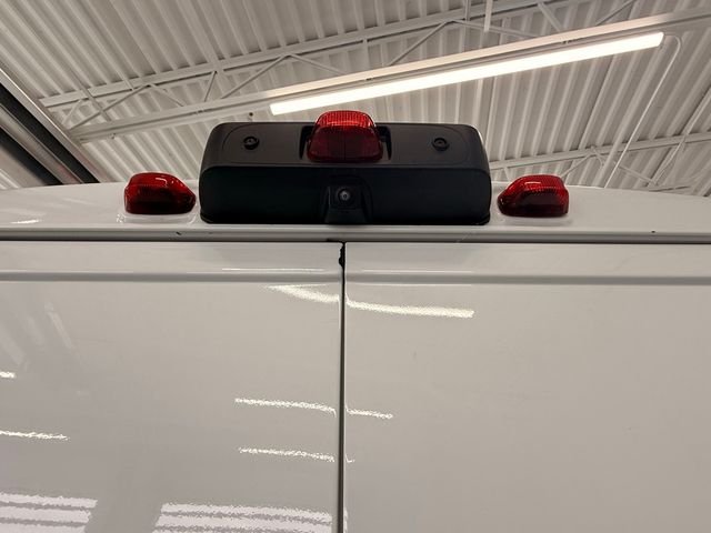 Used 2022 White Ram Base image 12