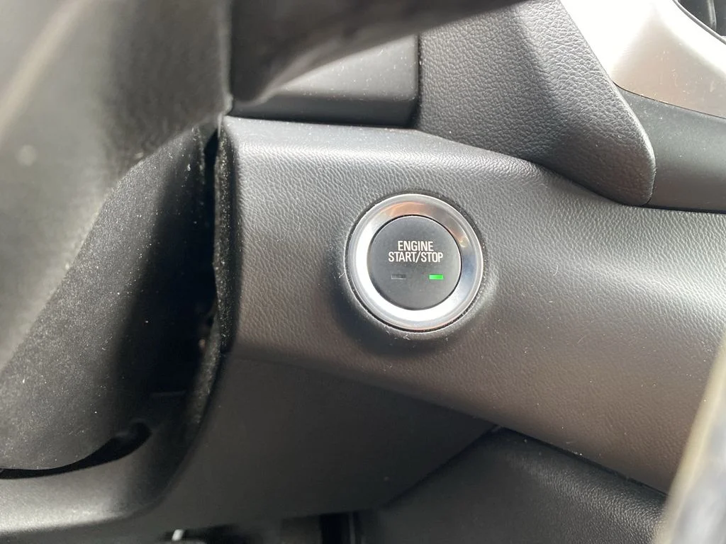Used 2019 Quicksilver Metallic GMC SLT image 21