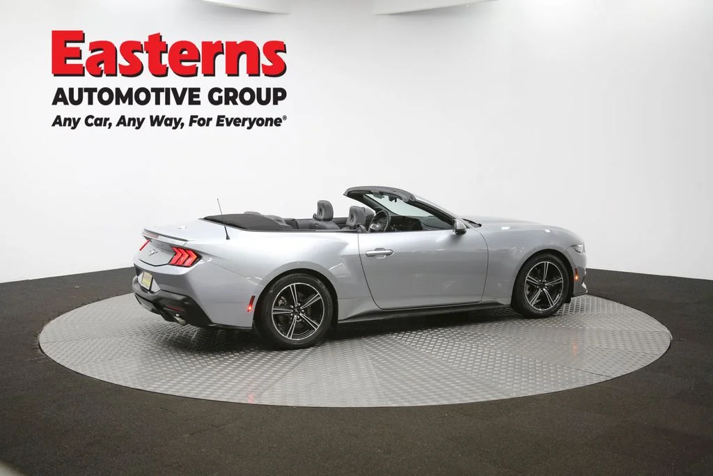 Used 2024 Silver Ford EcoBoost Premium image 37