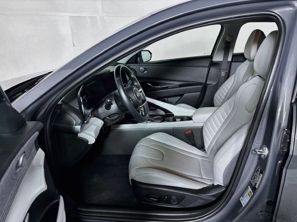 Used 2024 Gray Hyundai Limited image 11