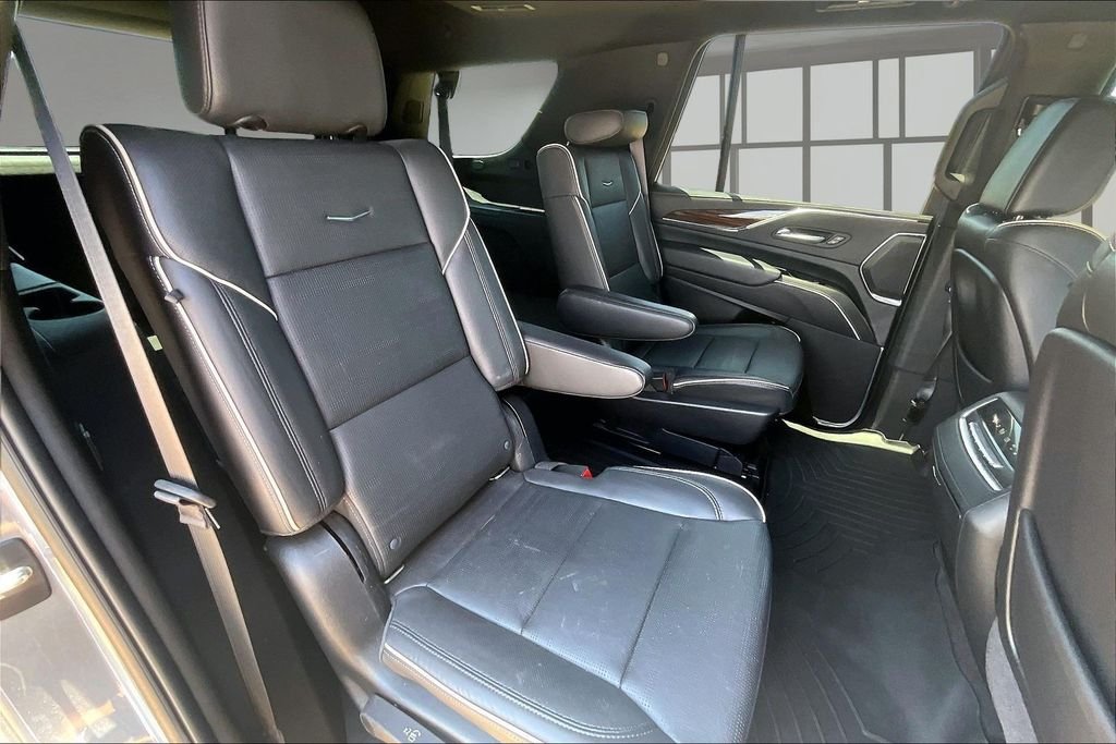 Used 2021 Gray Cadillac Premium Luxury image 27