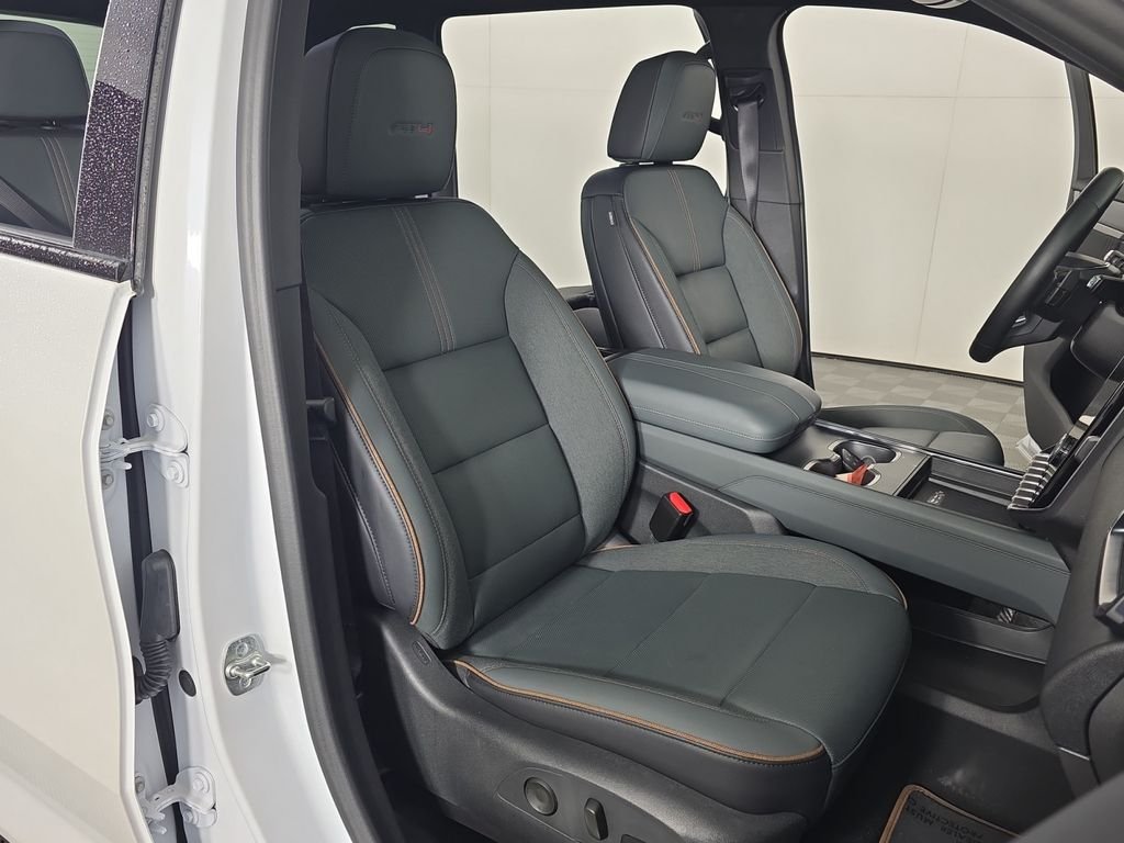 2024 GMC Acadia AT4 - Photo 21
