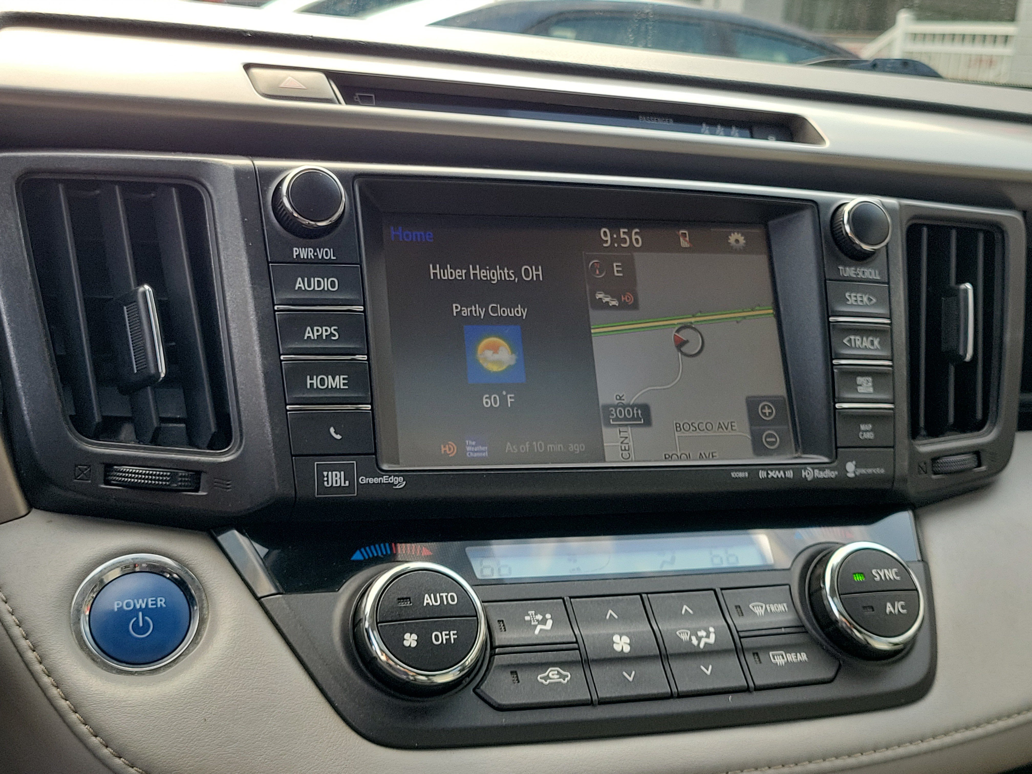 Used 2018 Blizzard Pearl Toyota Hybrid Limited image 26
