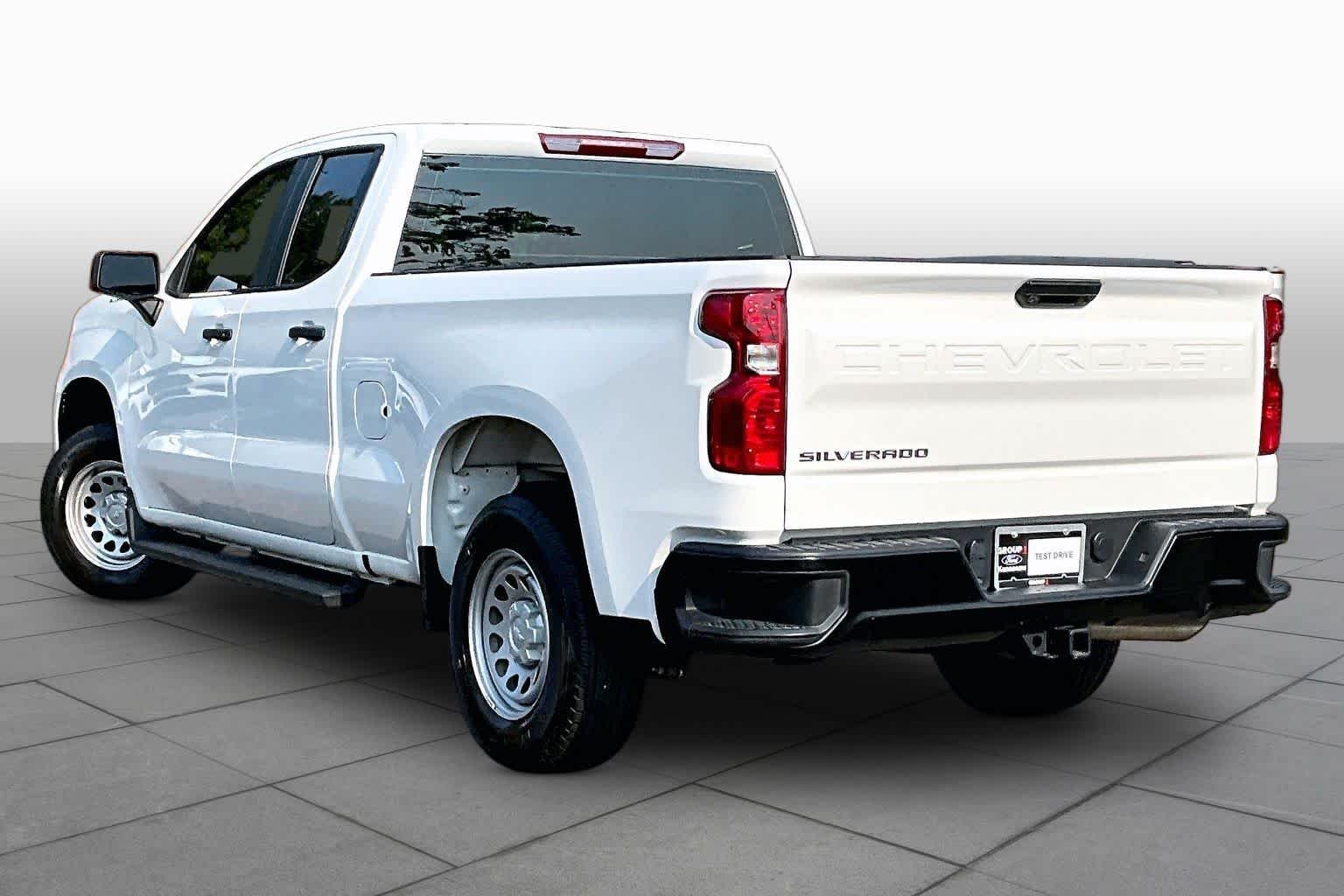 Used 2026 Summit White Chevrolet Work Truck image 12