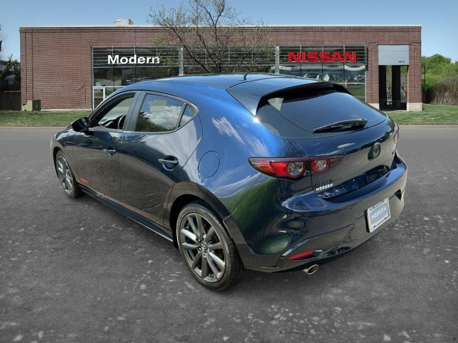 Used 2019 Deep Crystal Blue Mica Mazda Base image 2