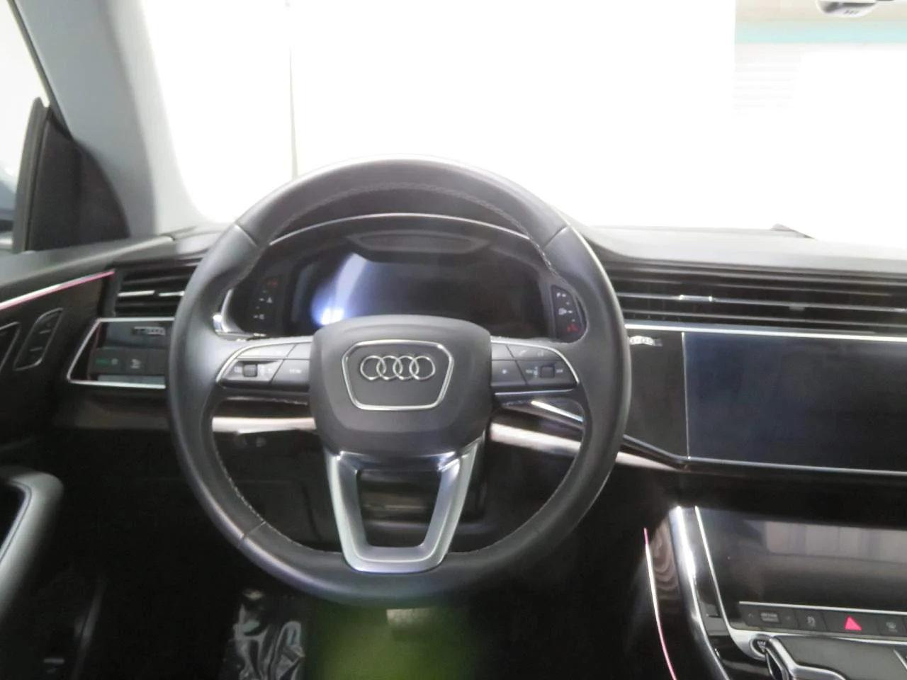 2021 Audi Q8 Premium Plus - Photo 10