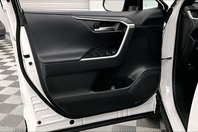 2023 Toyota RAV4 XSE - Photo 21