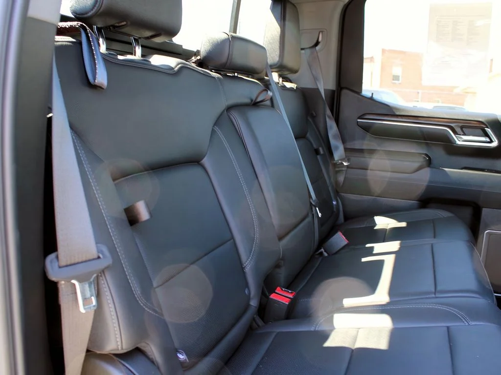 Used 2024 Sterling Metallic GMC SLT image 26