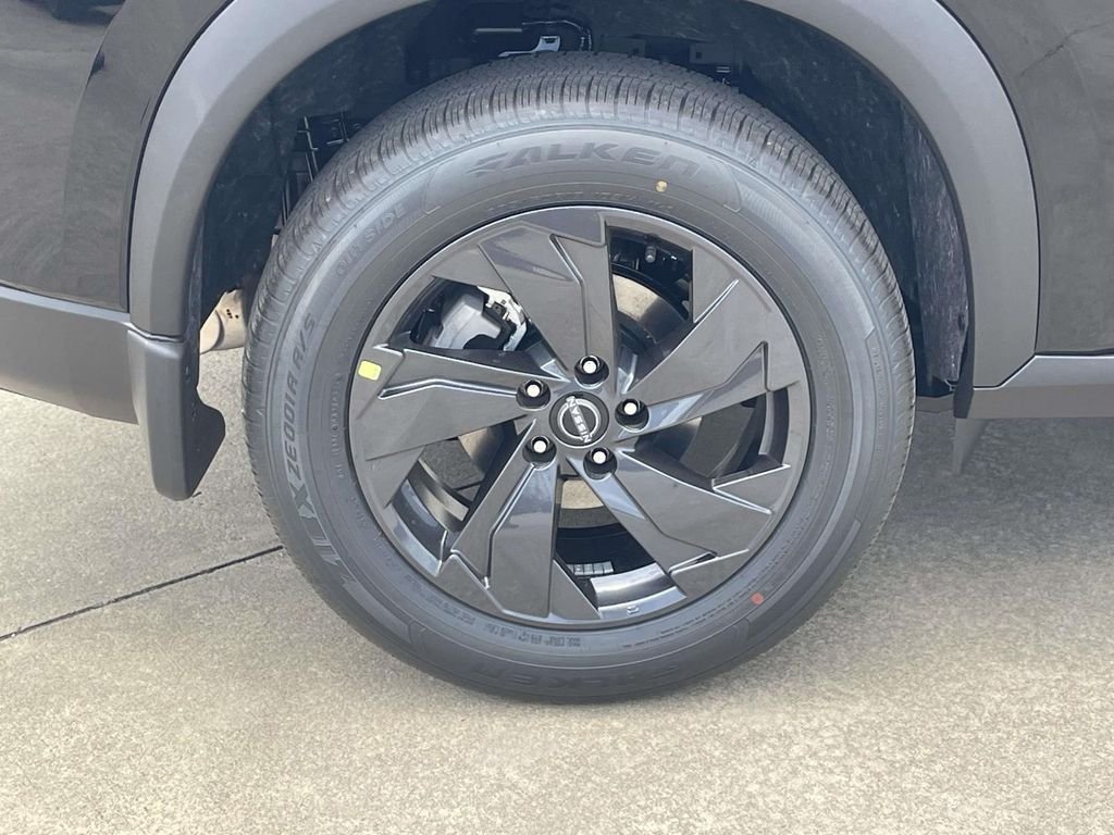 New 2026 Super Black Nissan SV image 7