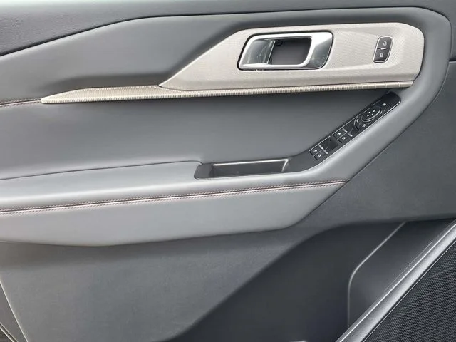 New 2026 Agate Black Metallic Ford Active image 16