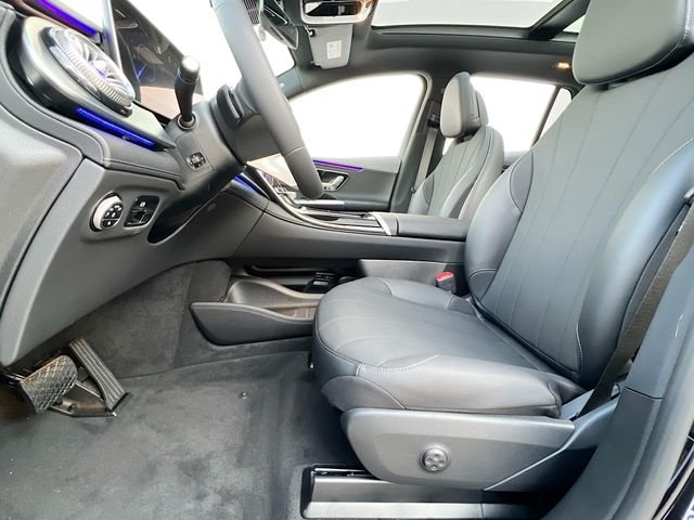 2025 Mercedes-Benz EQE SUV Base - Photo 18