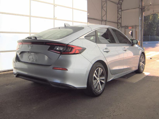 Used 2023 Lunar Silver Metallic Honda LX image 3