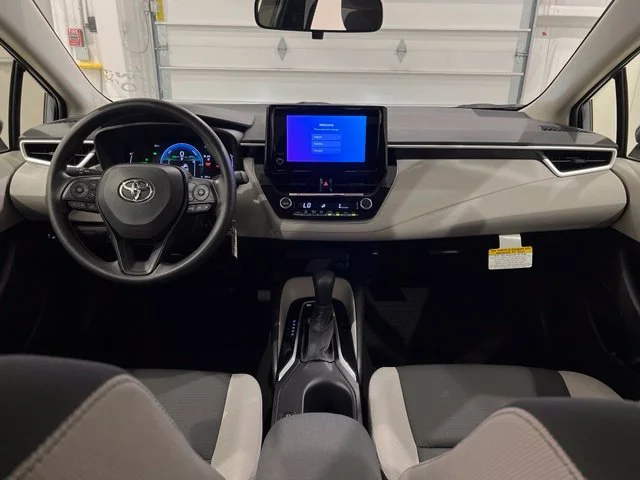New 2027  Toyota LE image 11