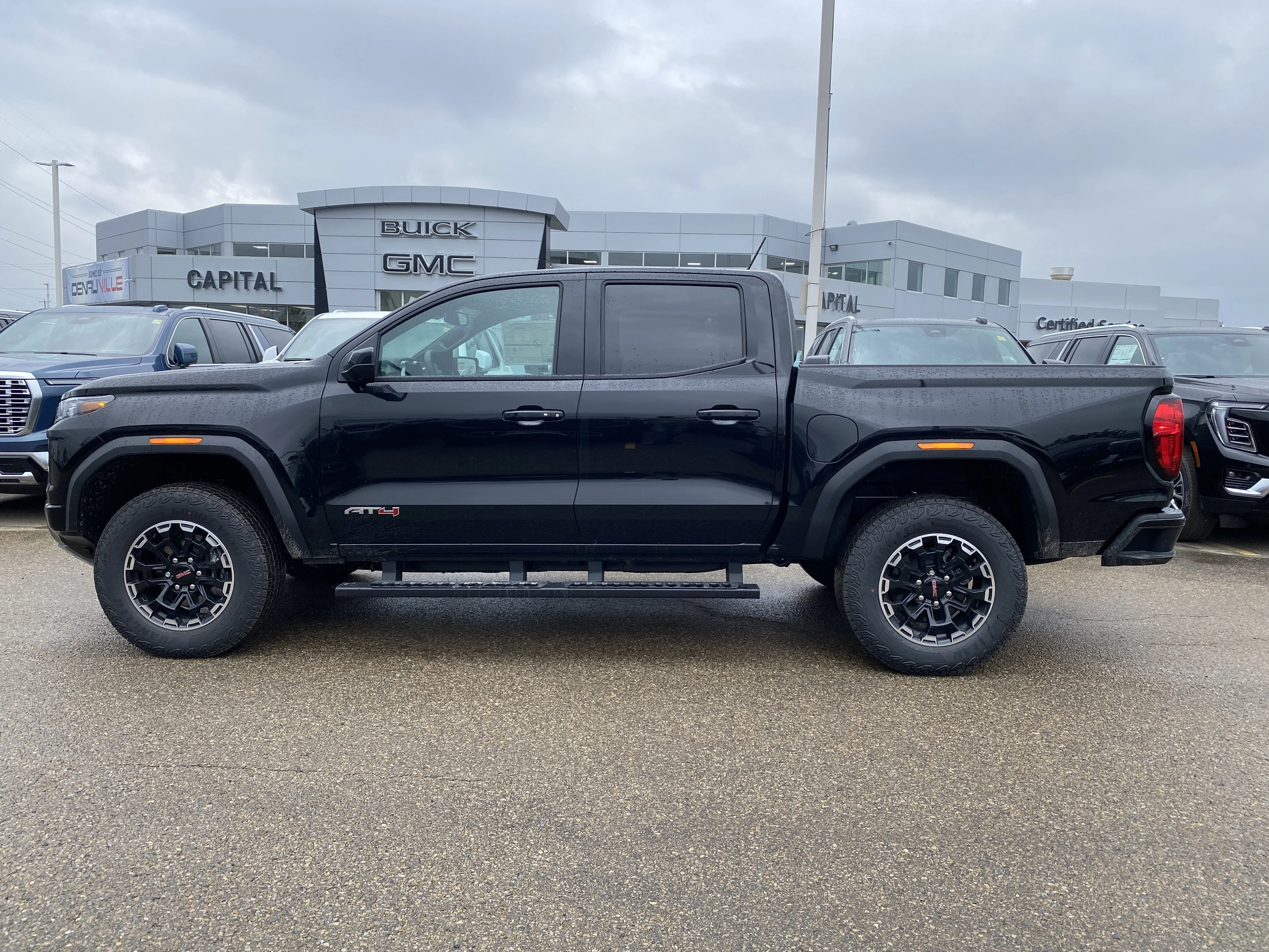 New 2026 ONYX BLACK GMC 4WD AT4 image 3