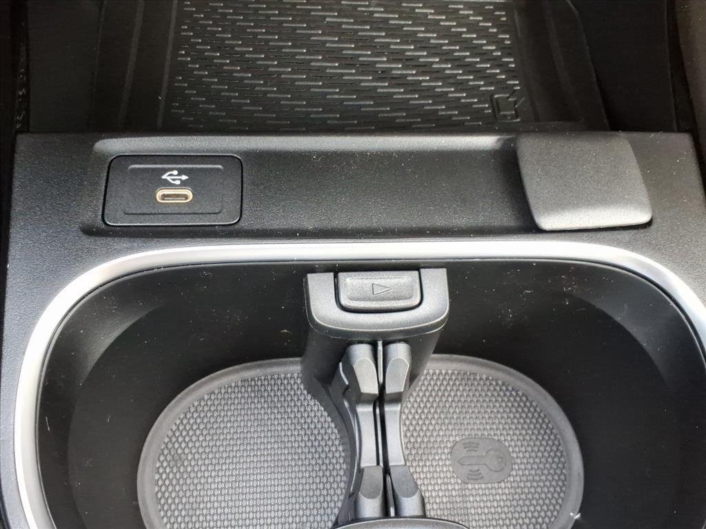 Used 2026 Starling Blue Metallic Mercedes-Benz CLA 250 image 18