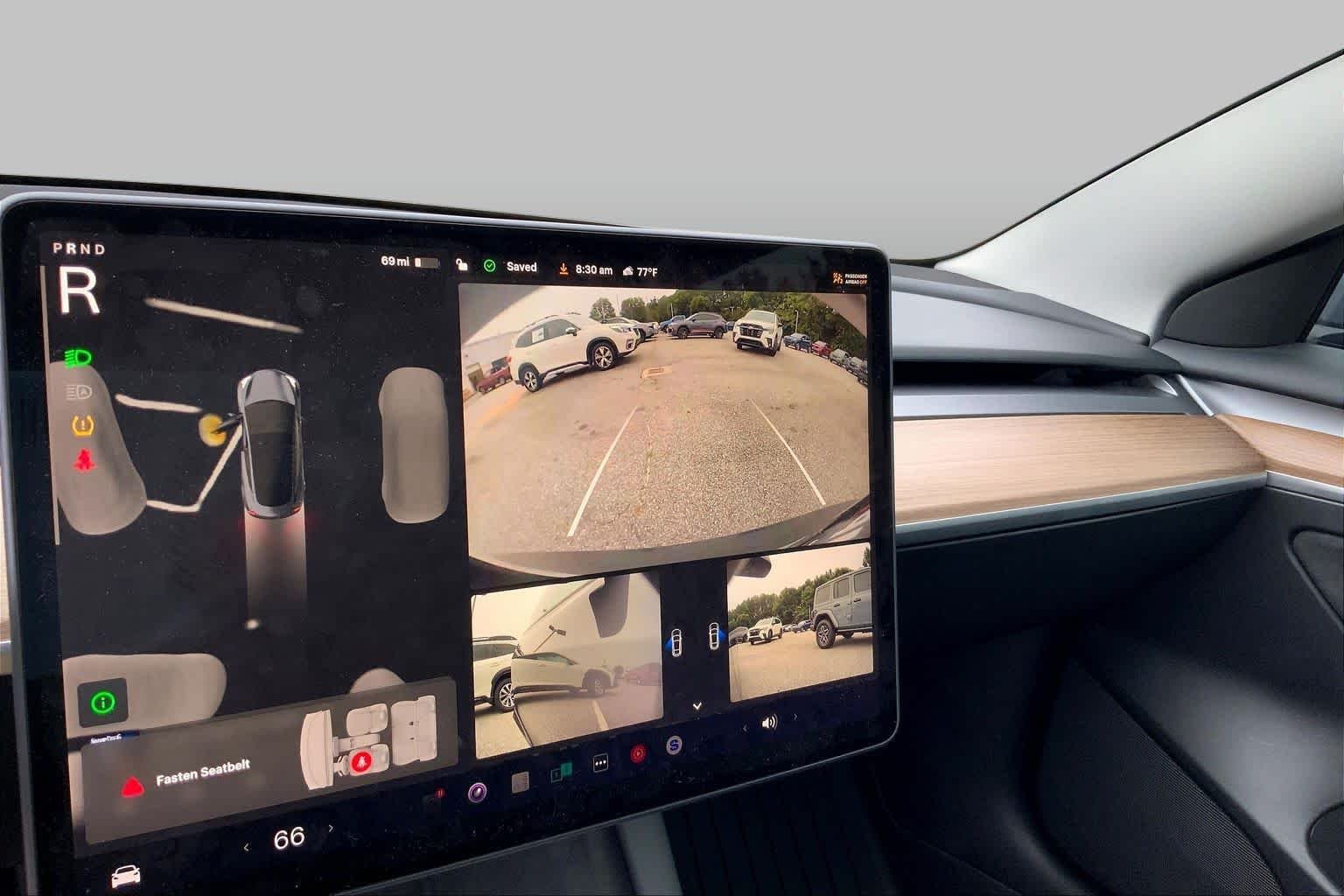 Used 2023  Tesla  image 26