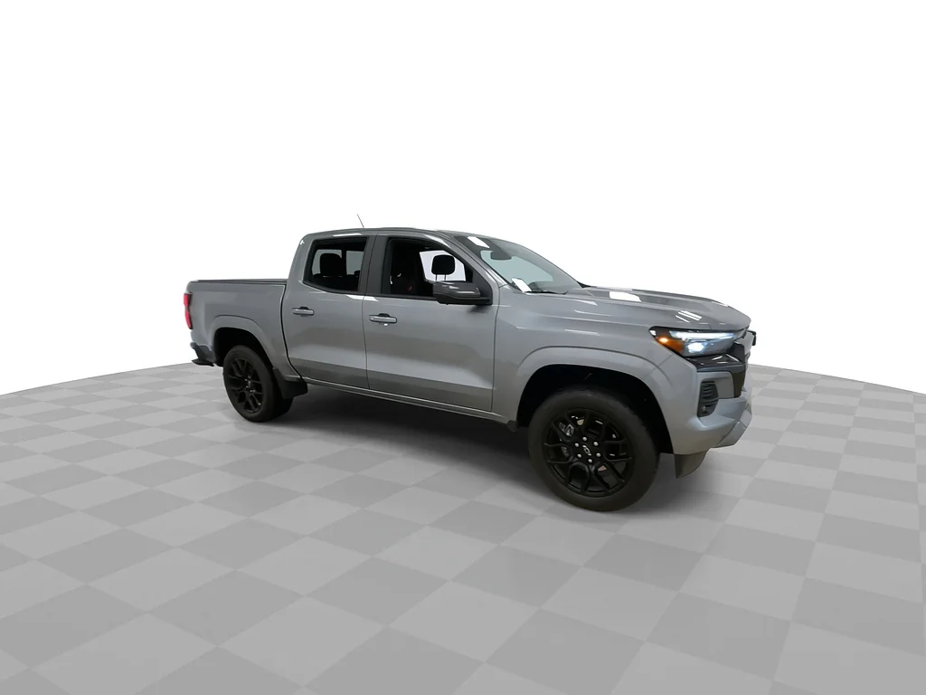 Used 2025 Sterling Gray Metallic Chevrolet Z71 image 3