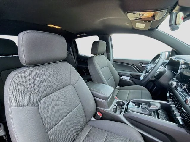Used 2025 Onyx Black GMC Elevation image 30