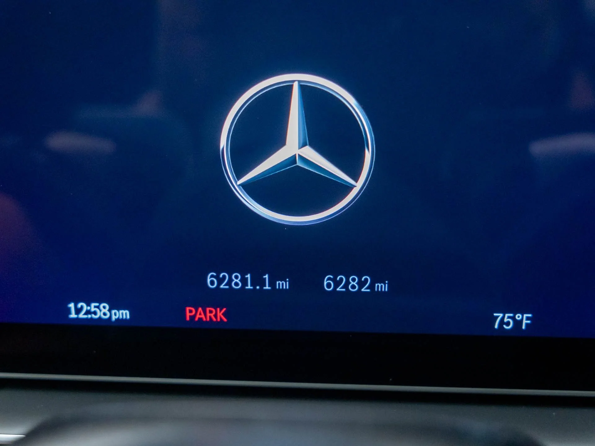 New 2026 White Mercedes-Benz GLE 350 image 24