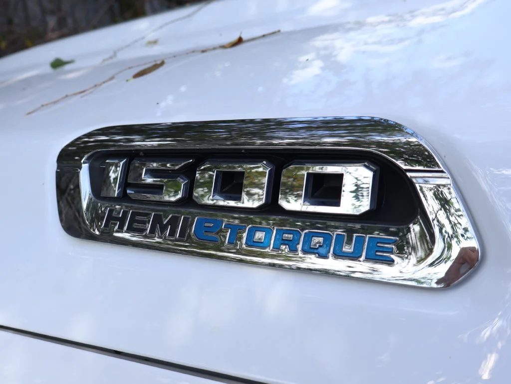 Used 2023 White Ram Big Horn/Lone Star image 2