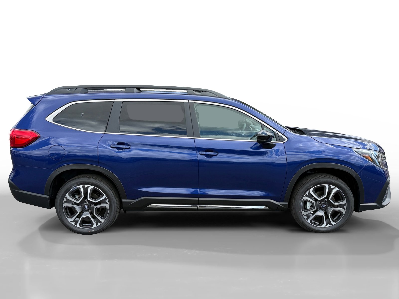 New 2026 SAPPHIRE BLUE PEARL Subaru Limited 7-Passenger image 6