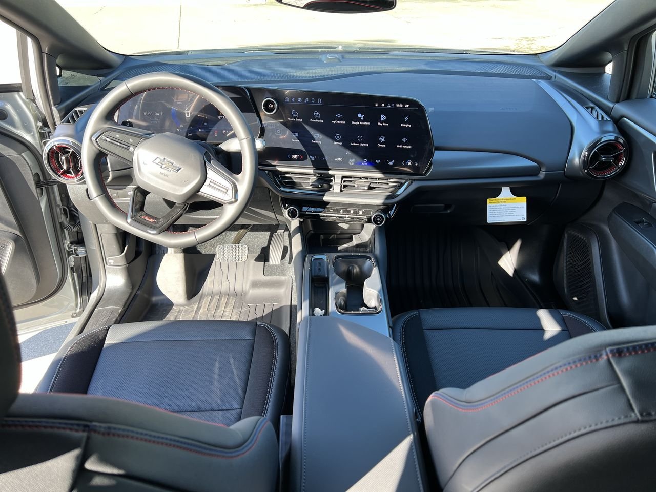 2026 Chevrolet Equinox EV RS - Photo 79