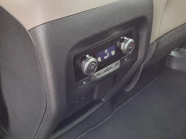 2026 GMC Acadia Elevation - Photo 24