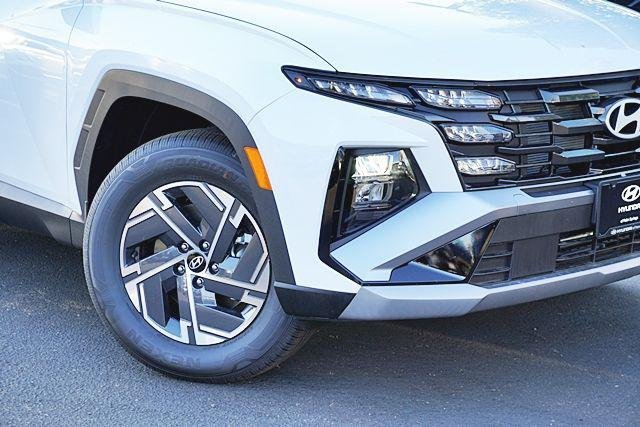 New 2026 White Hyundai Blue image 4