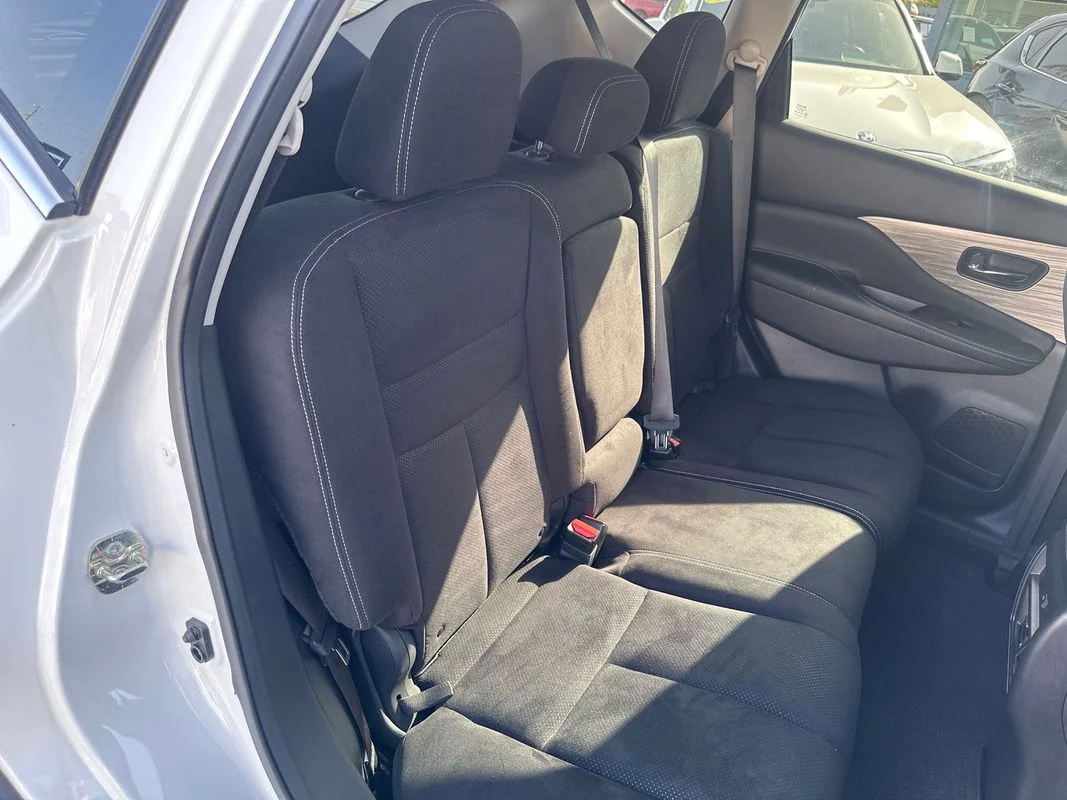 Used 2017 White Nissan SV image 32