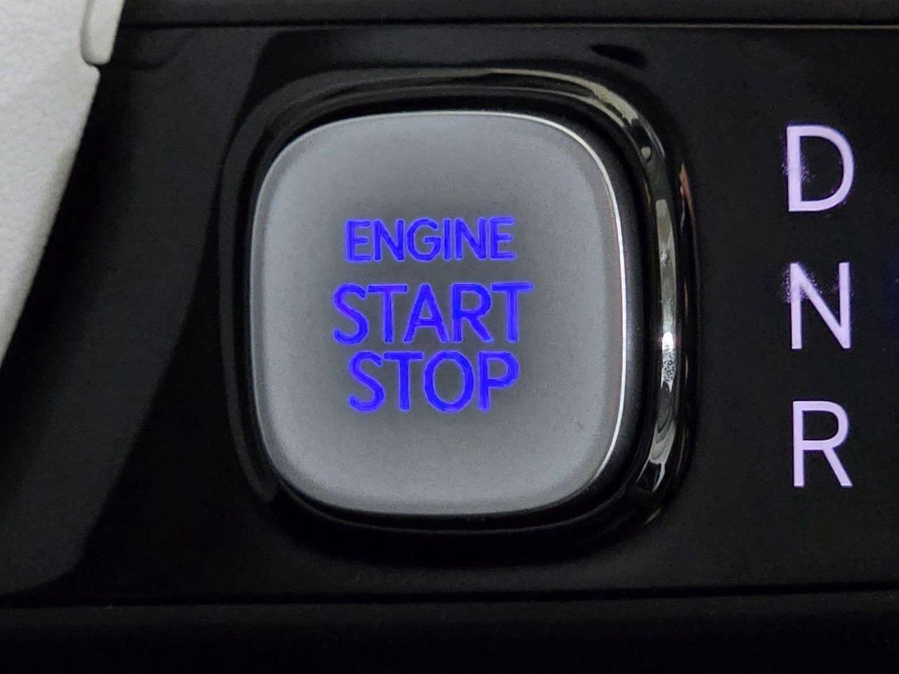 New 2026 Creamy White Pearl Hyundai SEL AWD image 31