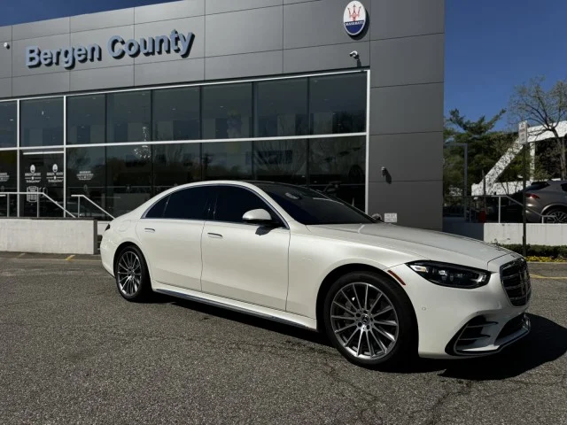 Used 2021 designo Diamond White Mercedes-Benz S 580 ~ EXECUTIVE LINE /AMG® !! image 4