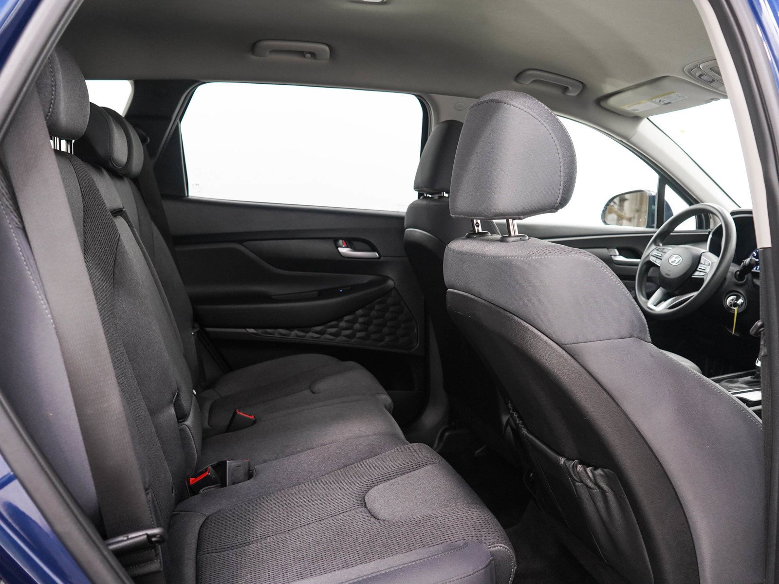 2020 Hyundai Santa Fe SE - Photo 14