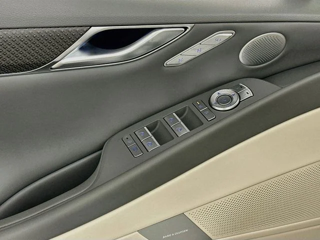 New 2027 White Genesis 3.5T Sport Prestige image 11