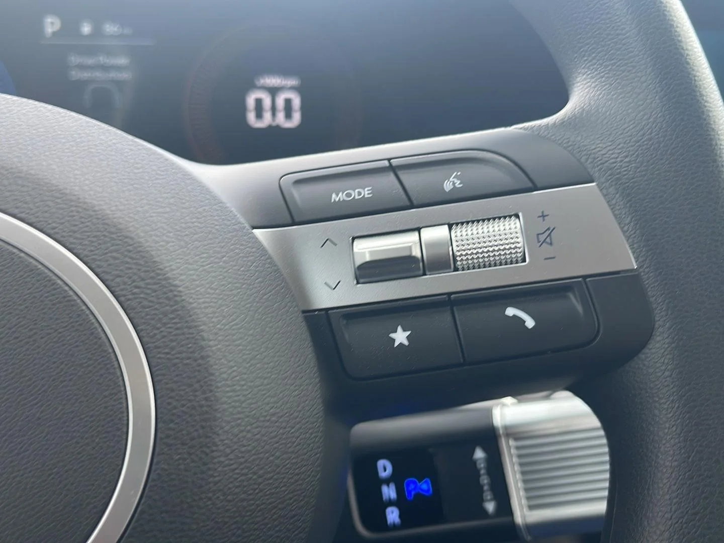 New 2026 Creamy White Pearl Hyundai Blue SE image 22