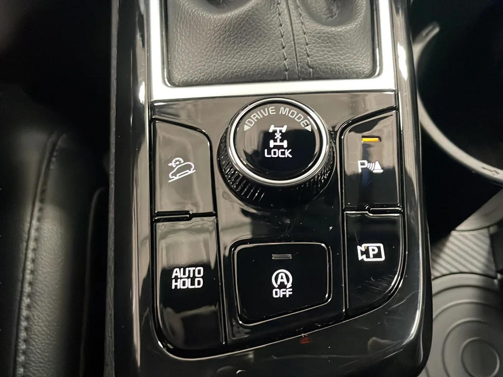 Certified Used 2023 Black Kia X-Line image 29