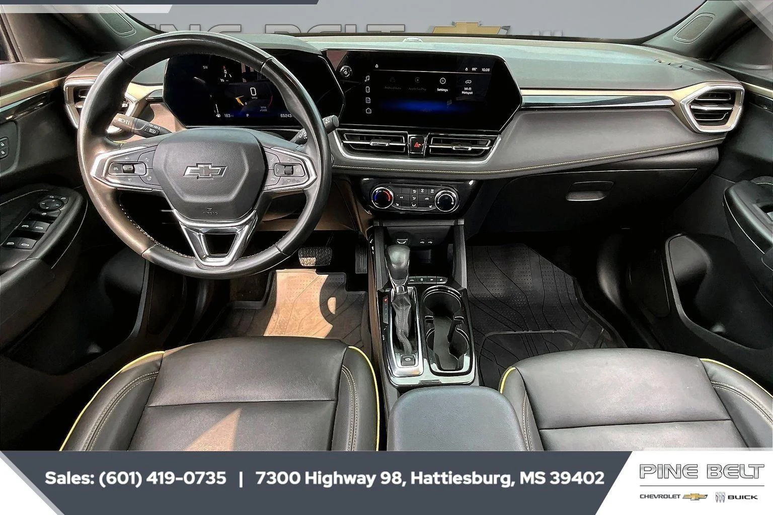 Used 2024 Mosaic Black Metallic Chevrolet ACTIV image 13