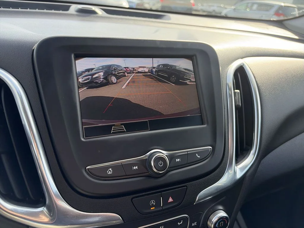 Used 2023 Red Chevrolet LT image 17