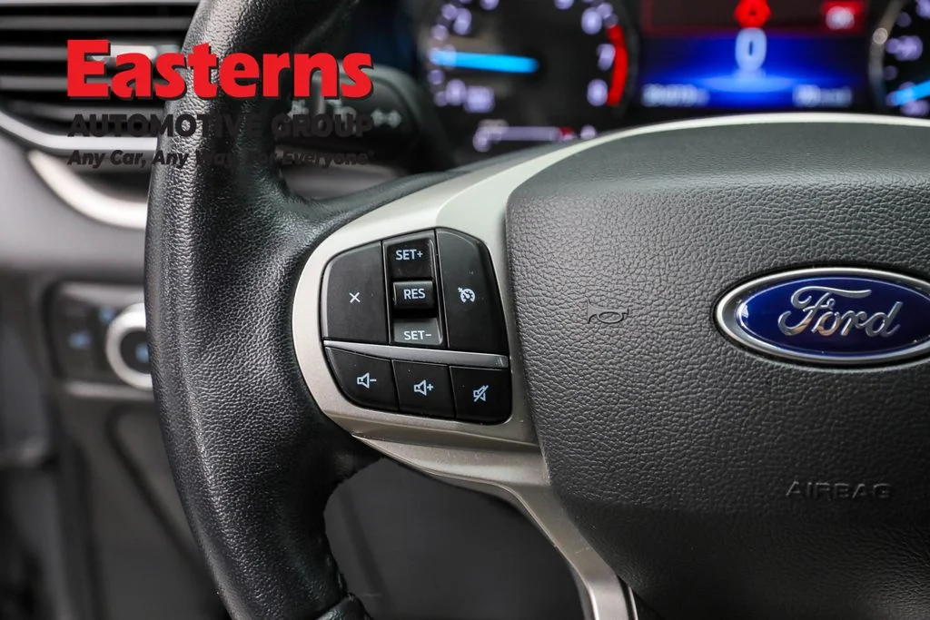 Used 2022 Gray Ford XLT image 15