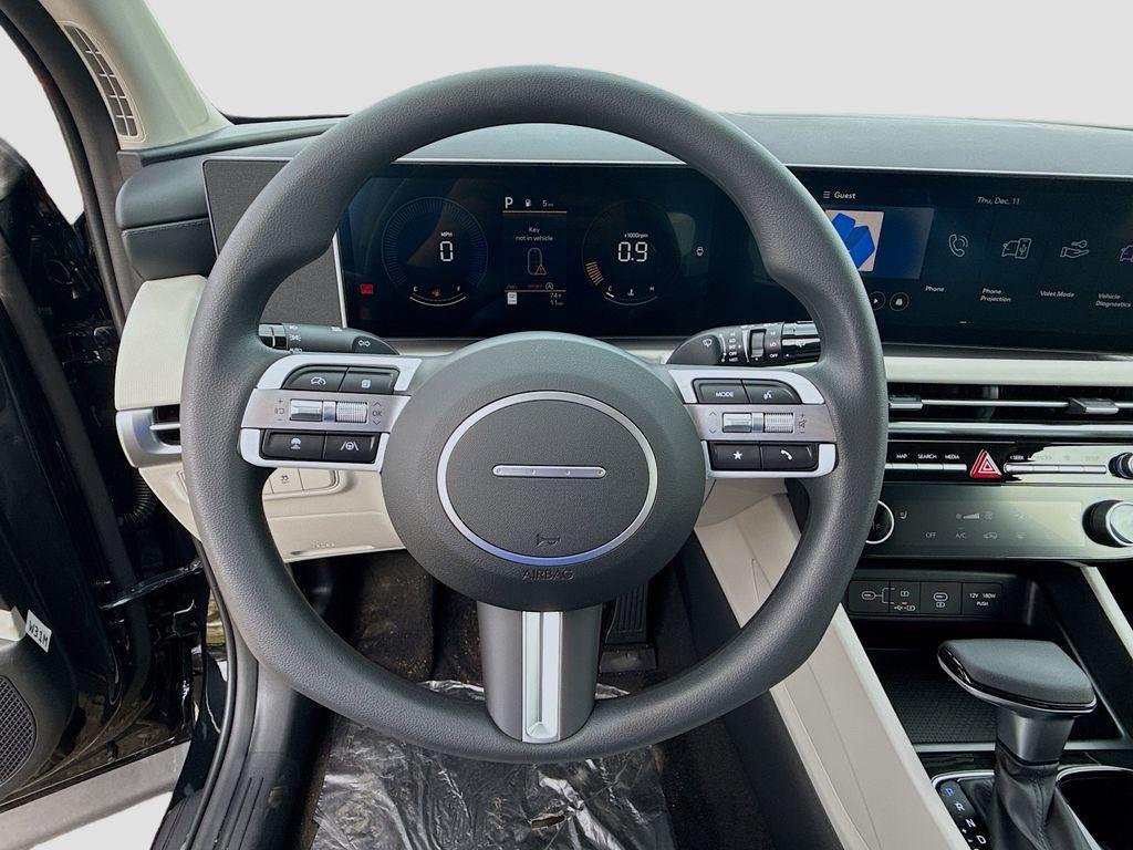 New 2026 Phantom Black Hyundai SEL FWD image 8