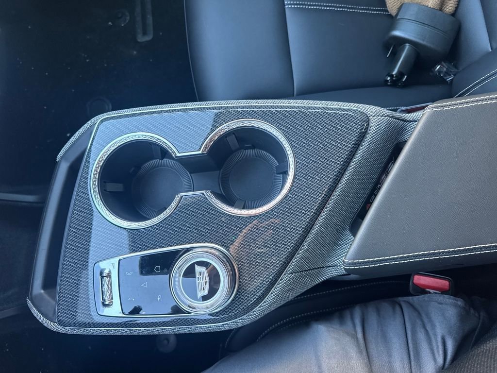 2026 Cadillac OPTIQ Sport - Photo 14