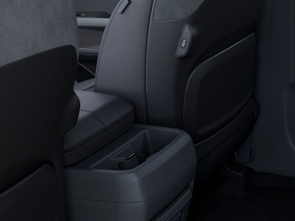 New 2027 Black Kia  image 26