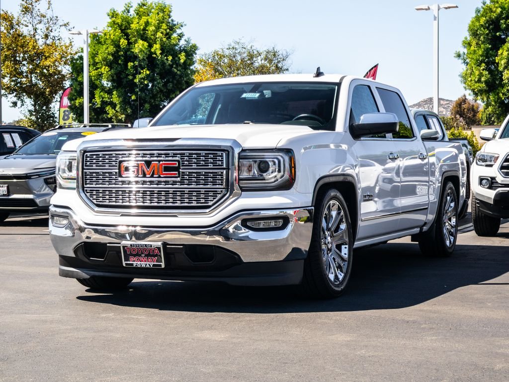 Used 2018 White GMC SLT image 3