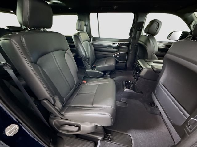 New 2026 Fathom Blue Pearl-Coat Exterior Paint (Late Availability) Jeep  image 29