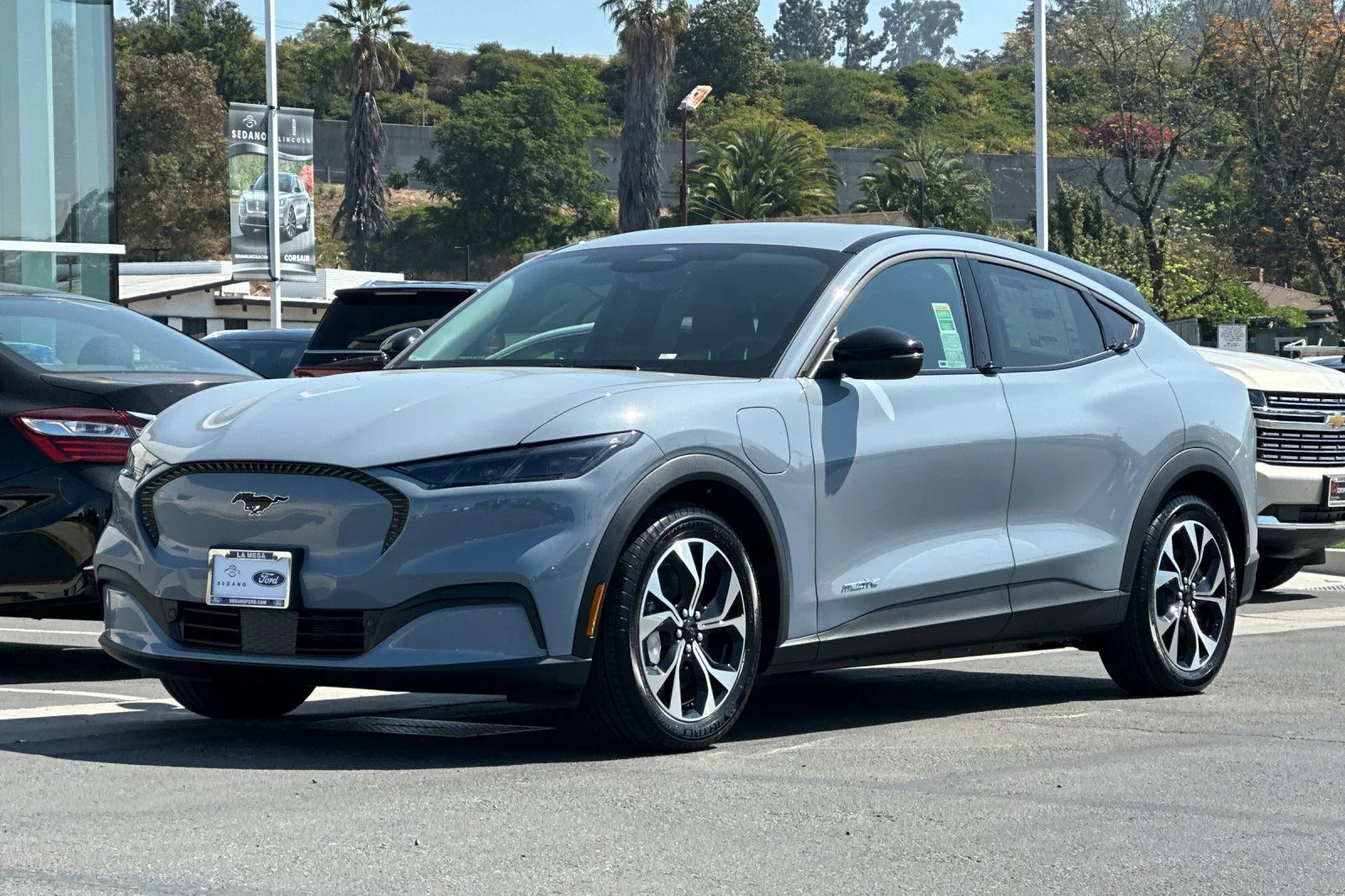 New 2026 Glacier Gray Metallic Tri-coat Ford Select image 7