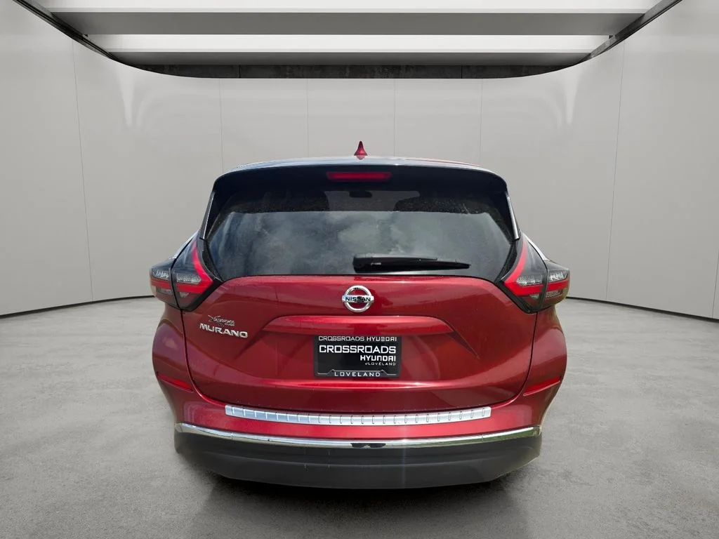 Used 2019 Cayenne Red Pearl Metallic Nissan S image 4