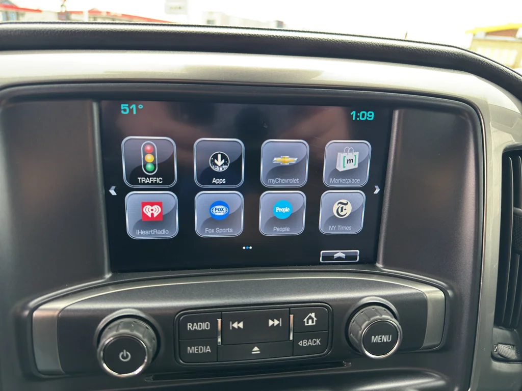 Used 2018 Cajun Red Tintcoat Chevrolet LTZ image 25